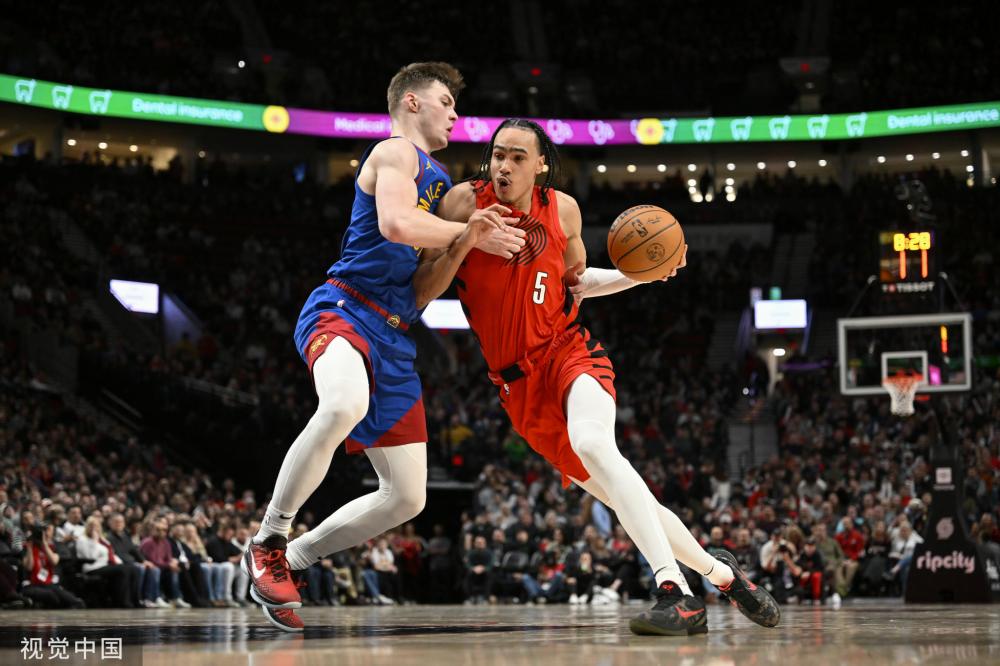 A舞台上书 A舞台上书