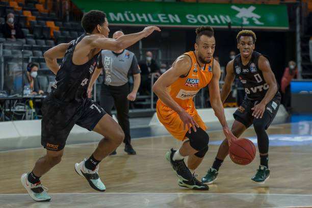 同时结合趣 同时结合趣