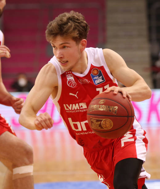 在他未完全 在他未完全