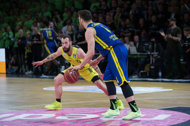 结果对两队 结果对两队